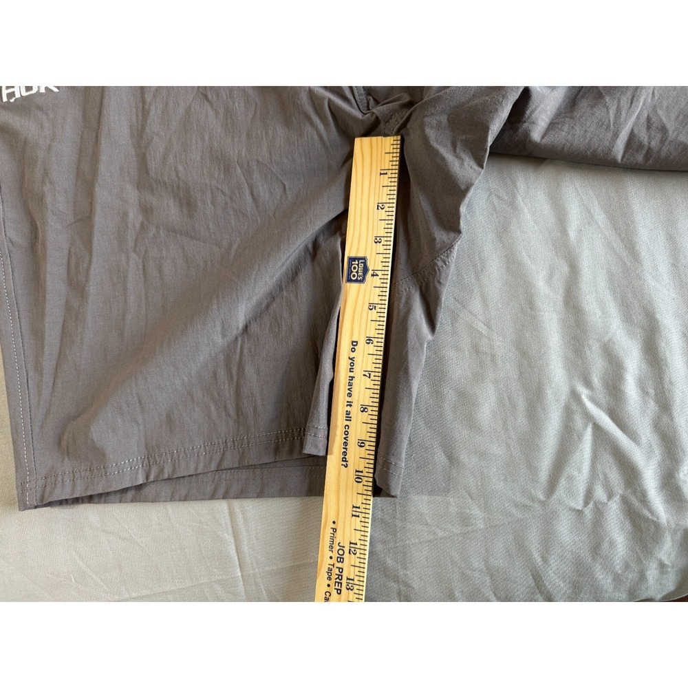 Huk Shorts Mens 2XL Gray Cargo Next Level Performance Stretch Fishing Adjustable - Picture 5 of 12